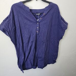 BloomChic Buttoned Top Size 2x NWT